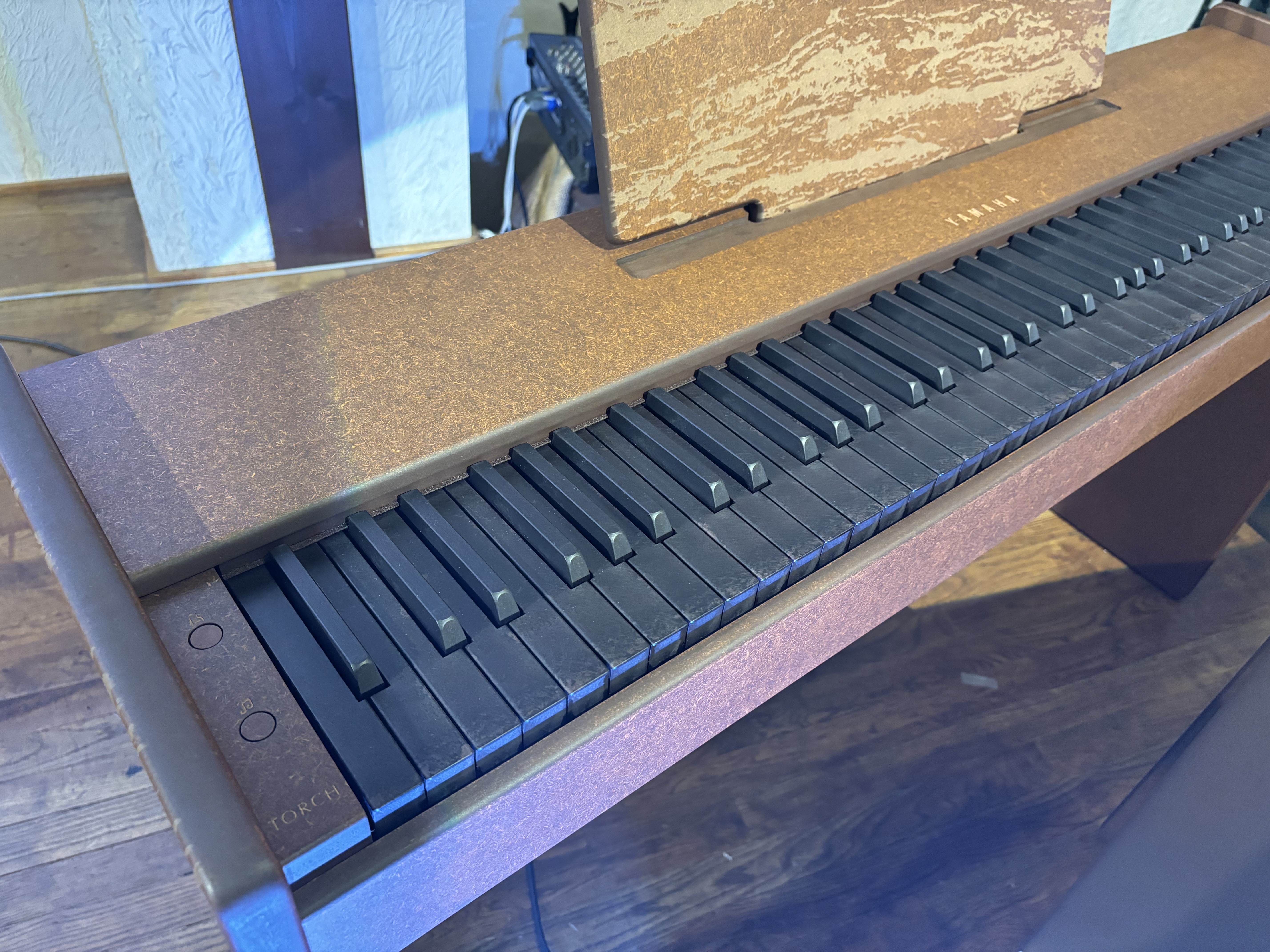 YAMAHA製電子ピアノTORCH『T01』がマイン・シュロスに設置されました